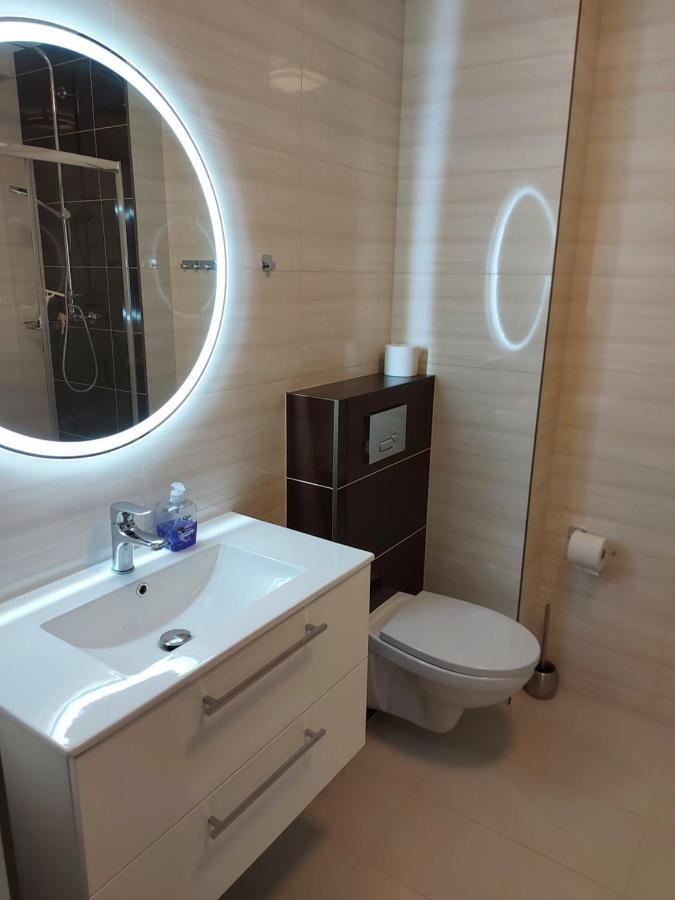 Nowy Apartament Z Balkonem Swinoujscie Exterior foto
